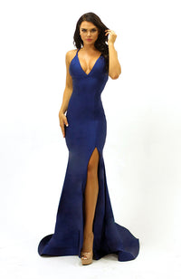 Robe de soirée  Jessica Angel Deep V-Neck Fitted Gown with Cross Back and Slit. 510